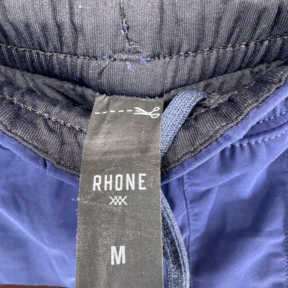 RHONE Men Navy Blue Athletic Shorts with Liner Size Medium M Running Gym Workout - Picture 3 of 7